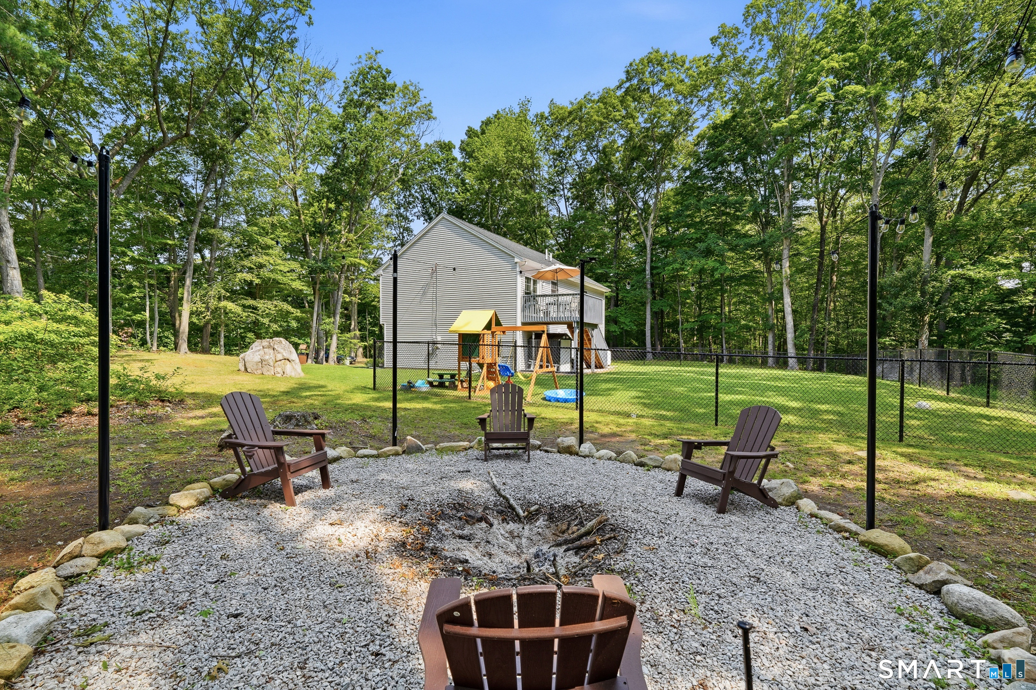 845 Old Colchester Road Montville CT 06370