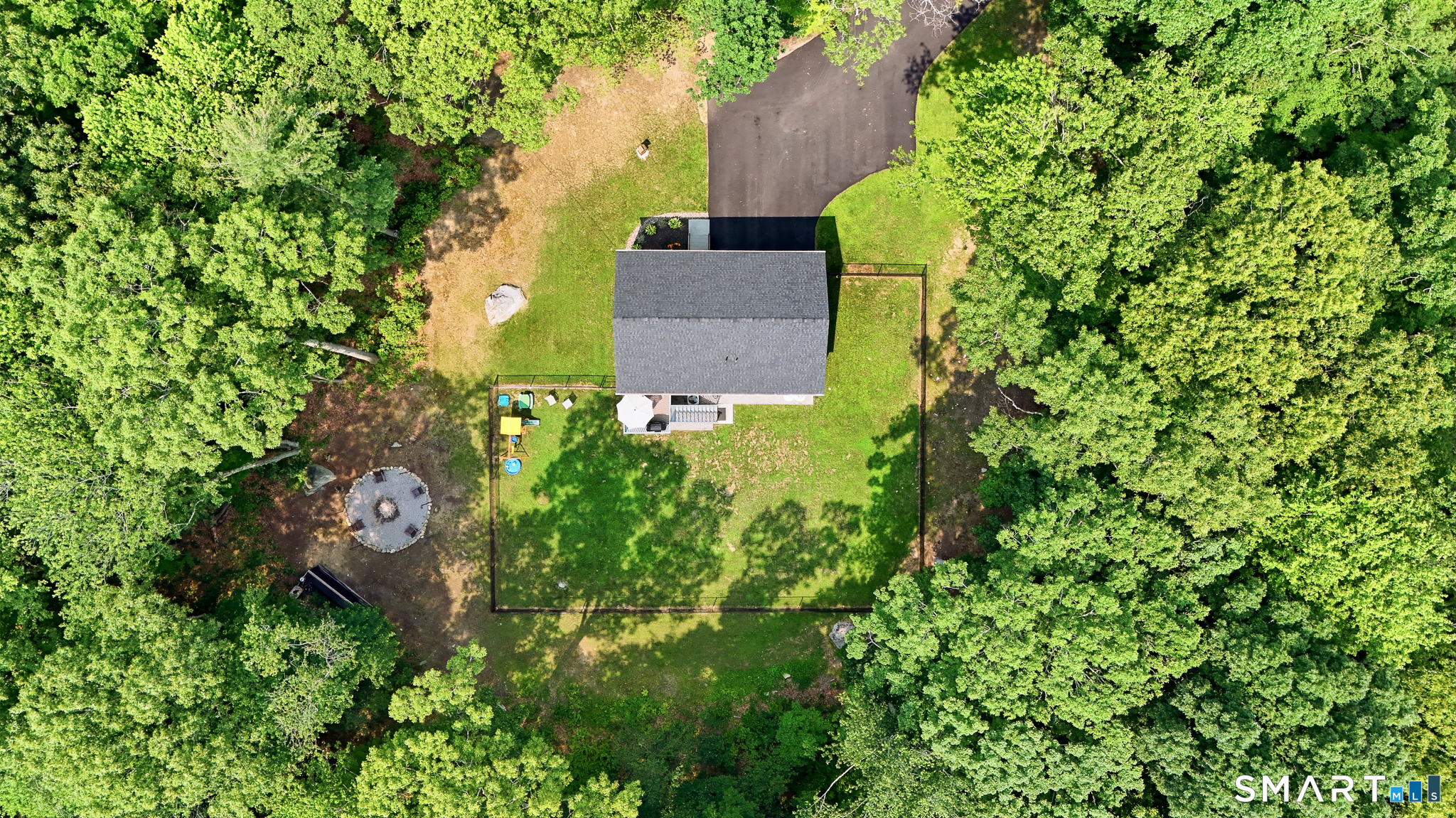 845 Old Colchester Road Montville CT 06370