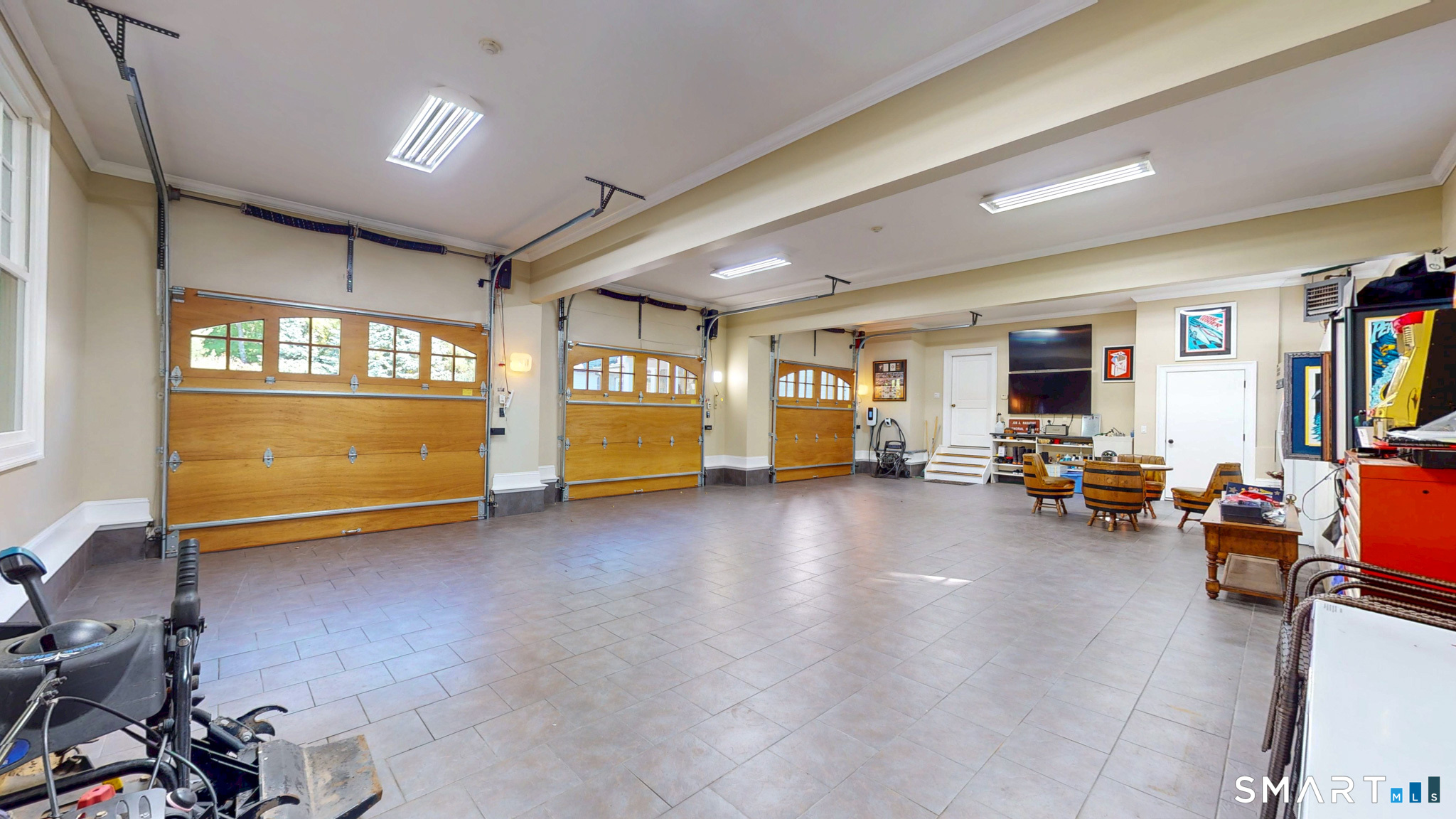 12 Northeast Road Farmington CT 06032