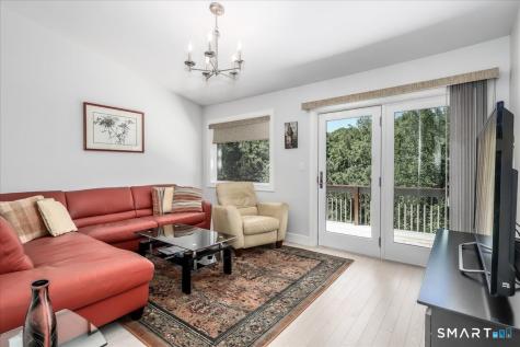 31 Pole Bridge Road Newtown CT 06482