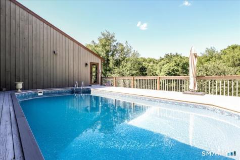 31 Pole Bridge Road Newtown CT 06482