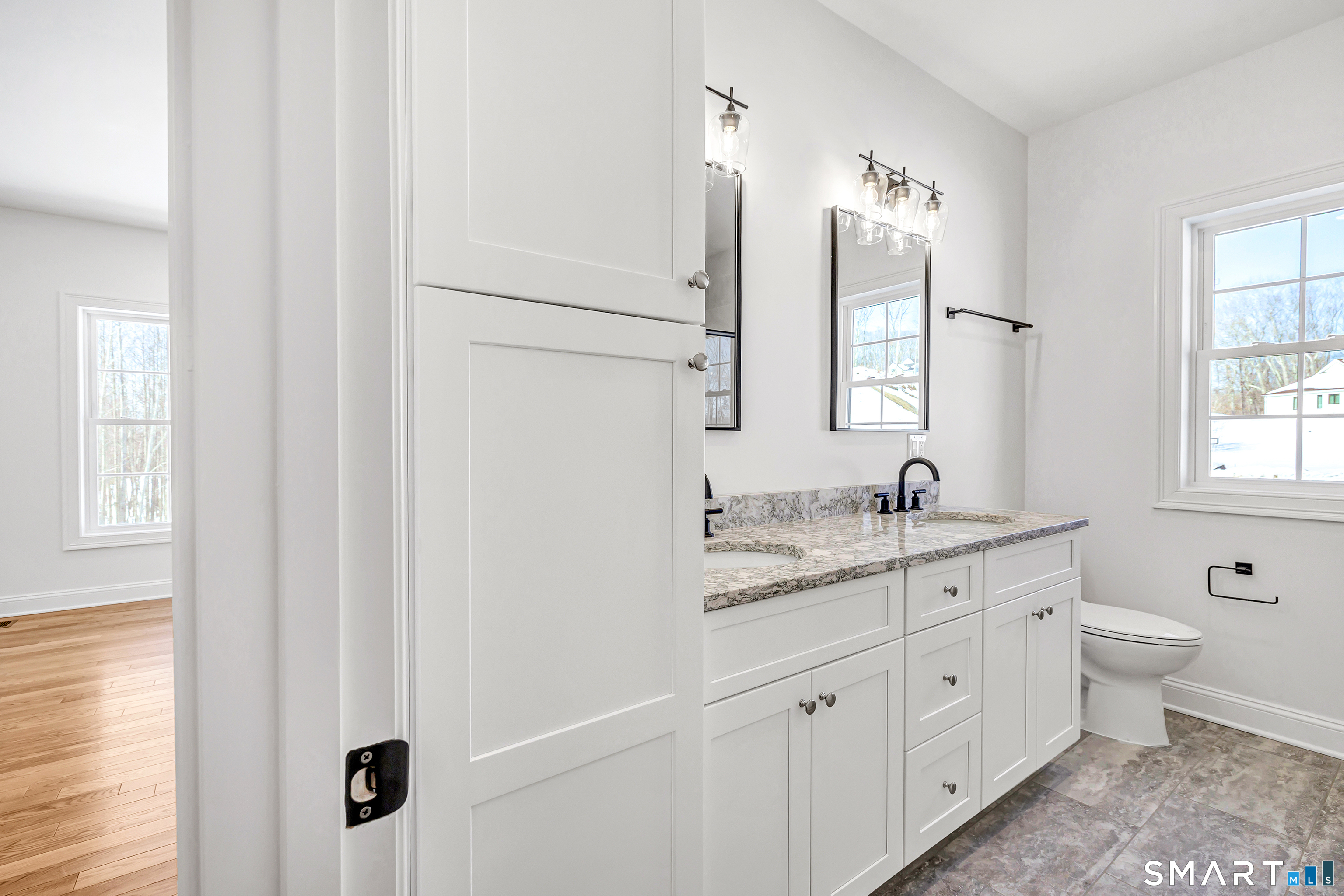 15 Hunting Ridge Road Middlebury CT 06762