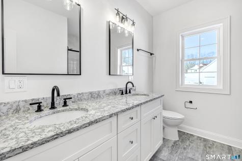 15 Hunting Ridge Road Middlebury CT 06762