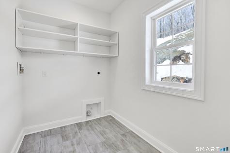 15 Hunting Ridge Road Middlebury CT 06762