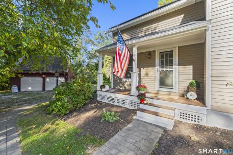 57 Walnut Street Essex CT 06442