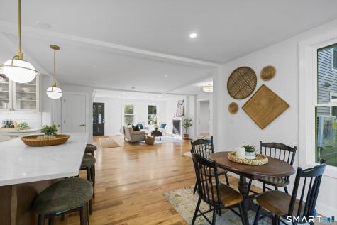 57 Walnut Street Essex CT 06442