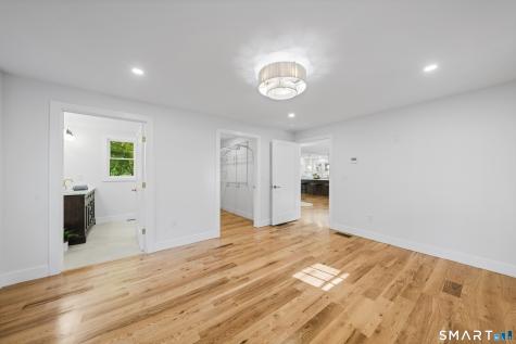 57 Walnut Street Essex CT 06442