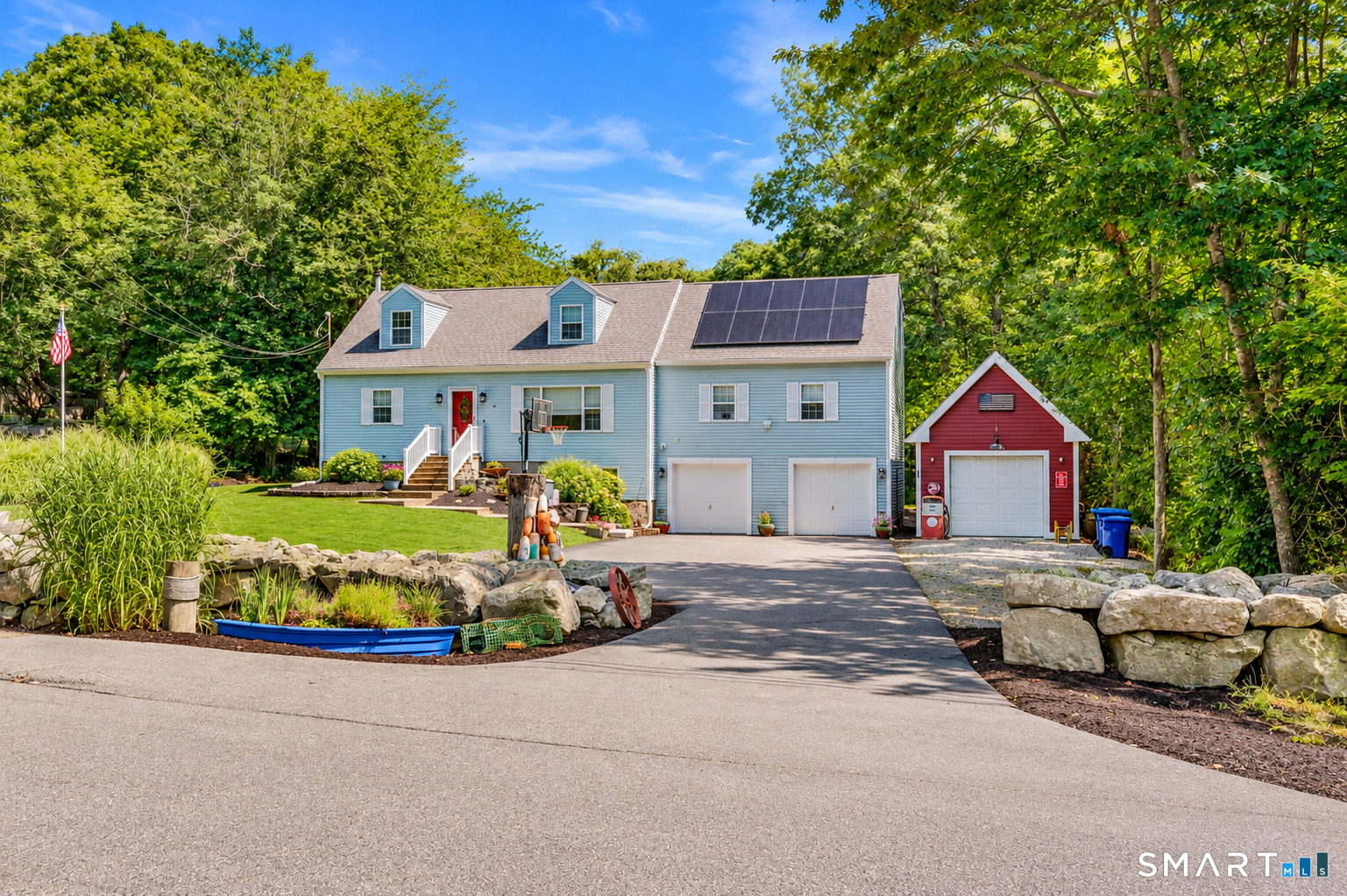 35 Pepperbox Road Waterford CT 06385