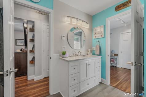 35 Pepperbox Road Waterford CT 06385
