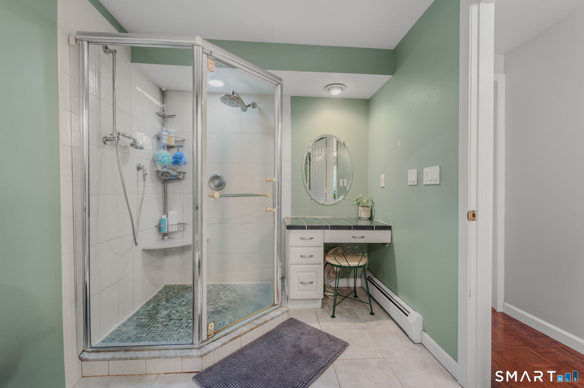 35 Pepperbox Road Waterford CT 06385