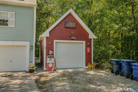 35 Pepperbox Road Waterford CT 06385
