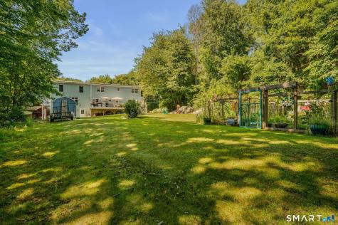 35 Pepperbox Road Waterford CT 06385