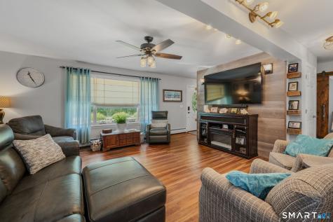 35 Pepperbox Road Waterford CT 06385