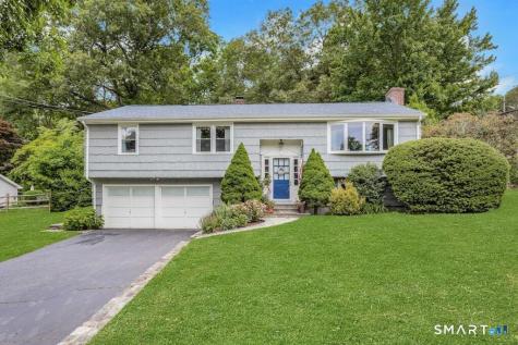 402 Wheeler Park Avenue Fairfield CT 06825