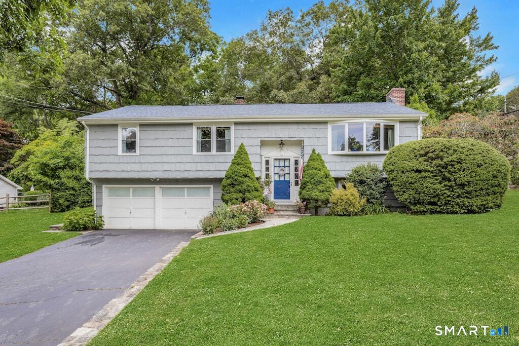402 Wheeler Park Avenue Fairfield CT 06825