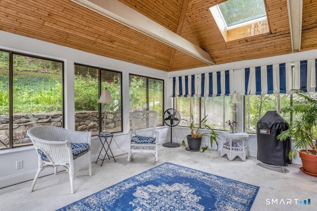 402 Wheeler Park Avenue Fairfield CT 06825