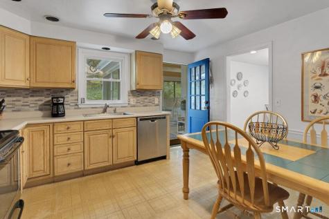 402 Wheeler Park Avenue Fairfield CT 06825