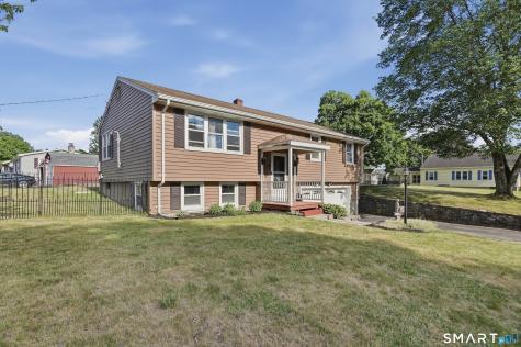 39 Bibeault Street Putnam CT 06260