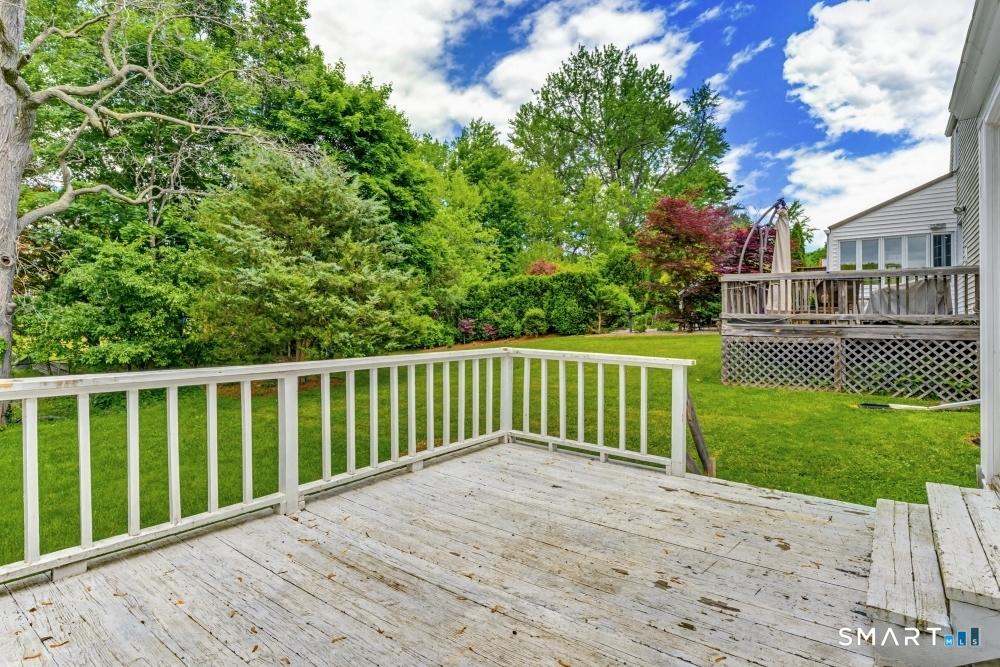 98 Woodmere Road West Hartford CT 06119
