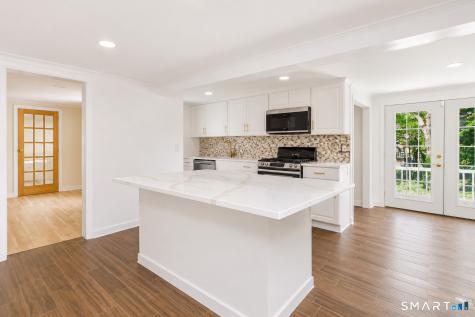 98 Woodmere Road West Hartford CT 06119