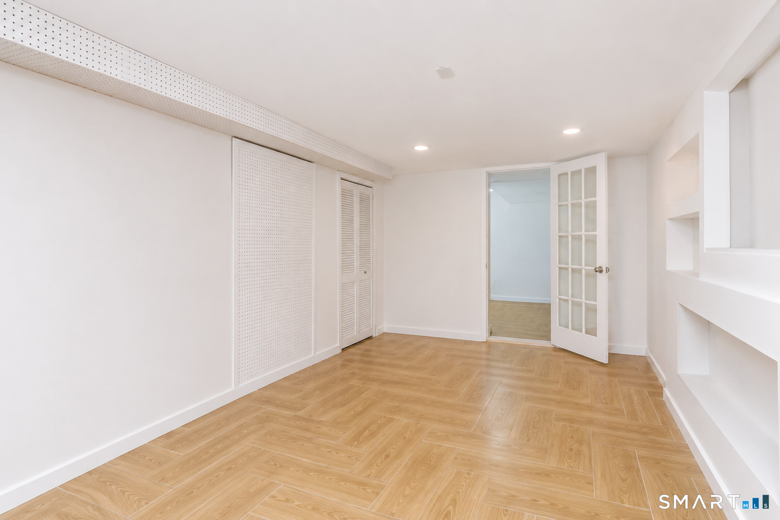 98 Woodmere Road West Hartford CT 06119
