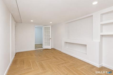 98 Woodmere Road West Hartford CT 06119