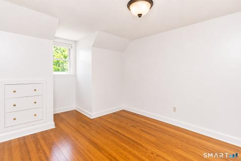 98 Woodmere Road West Hartford CT 06119