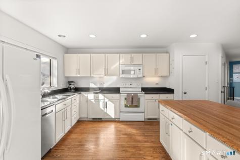 40 Tory Hill Lane Norwalk CT 06853