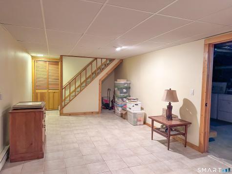 50 Carriage Drive Extension Clinton CT 06413