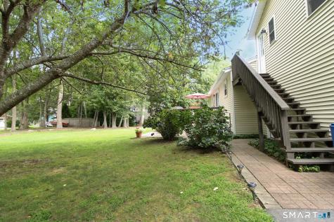 50 Carriage Drive Extension Clinton CT 06413