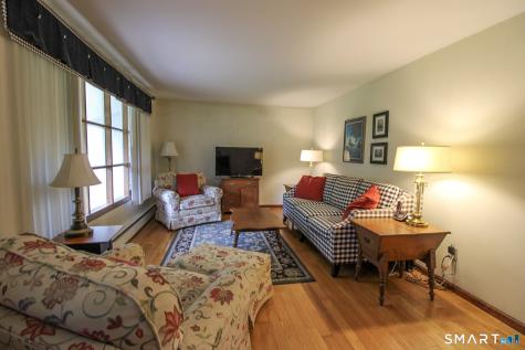50 Carriage Drive Extension Clinton CT 06413