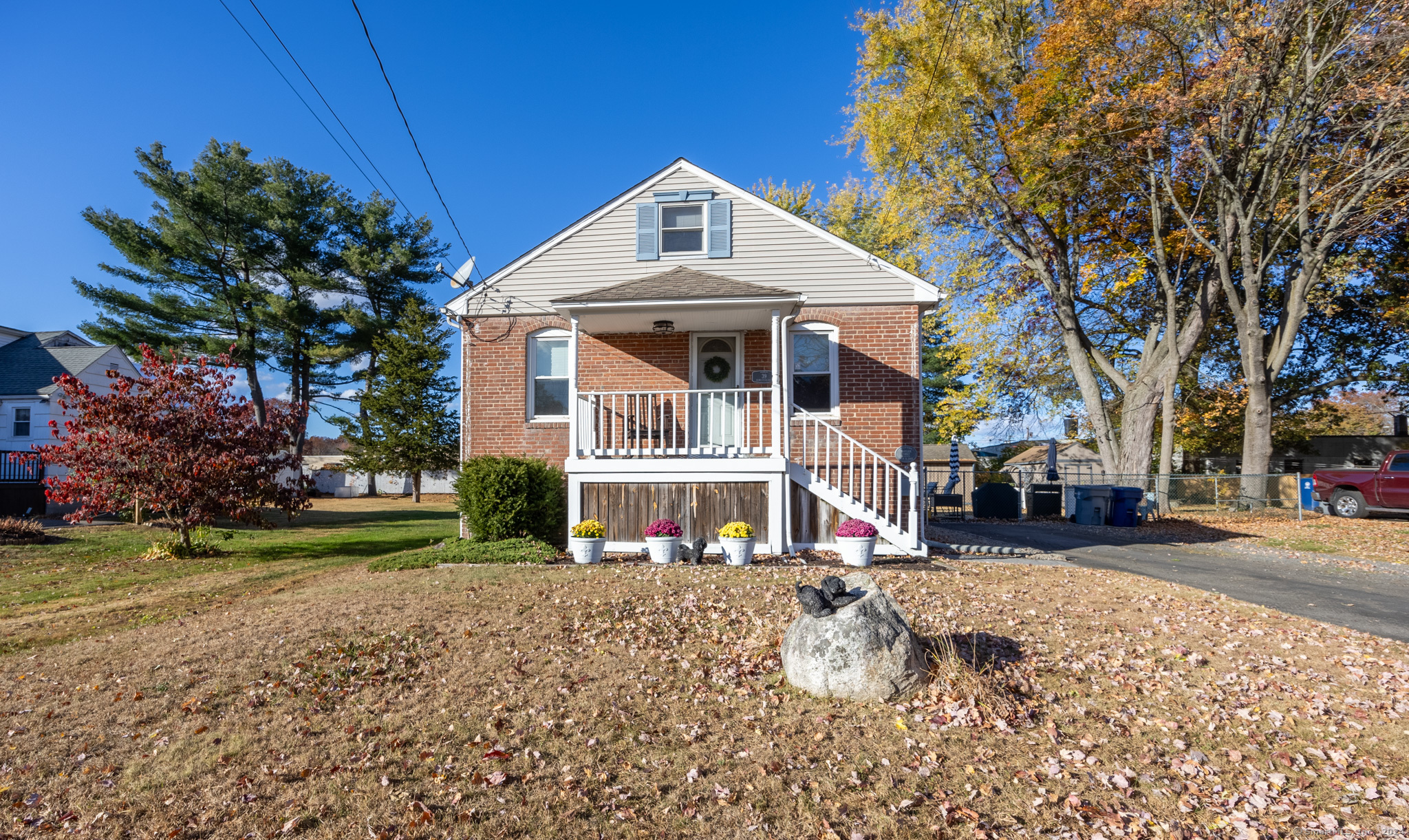 39 Homestead Avenue Plainville CT 06062