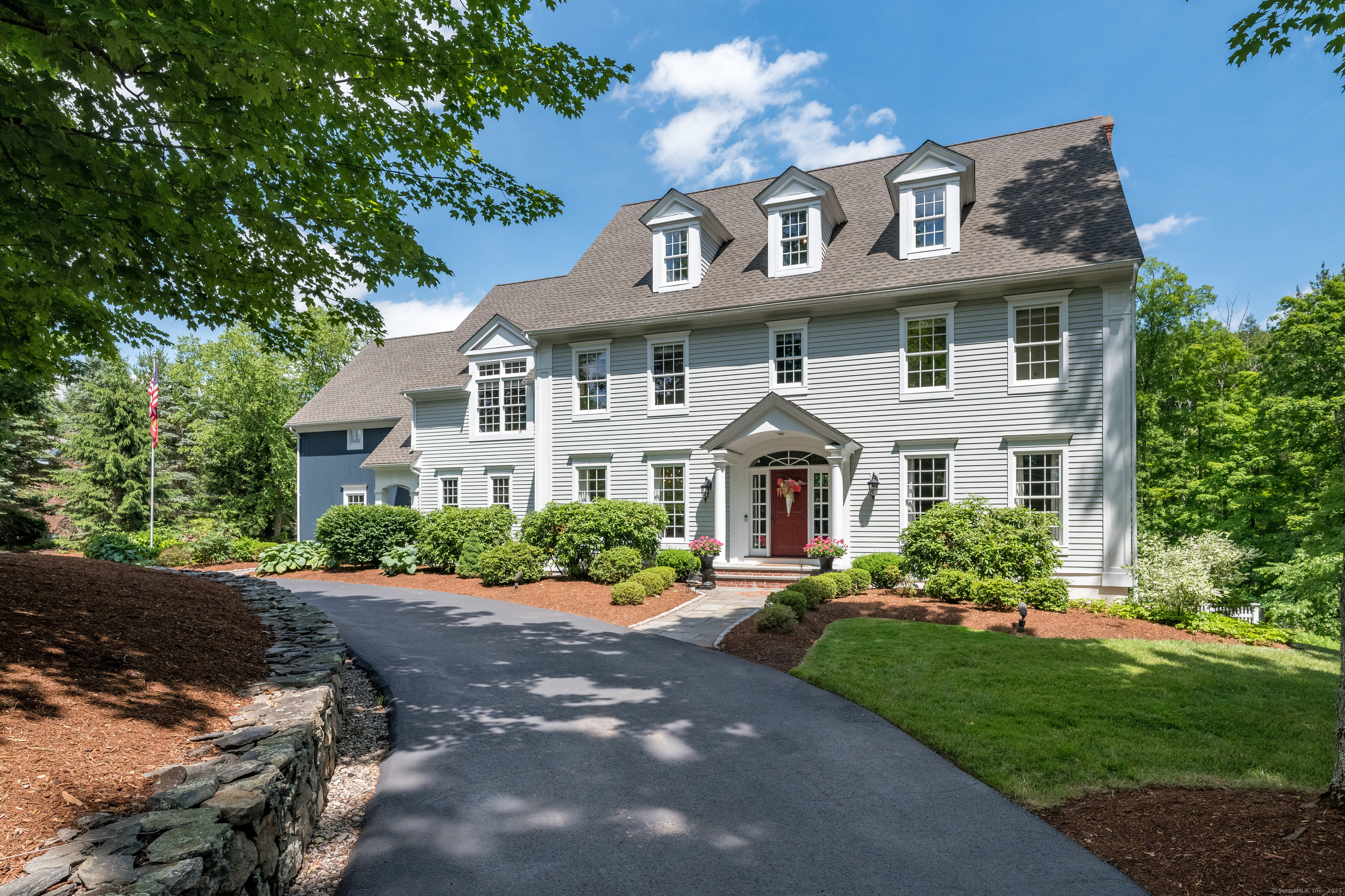 71 Far Hills Drive Avon CT 06001