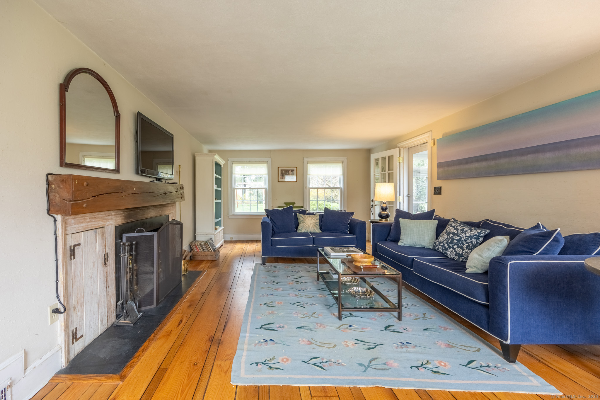 17 Jansen Lane North Haven CT 06473