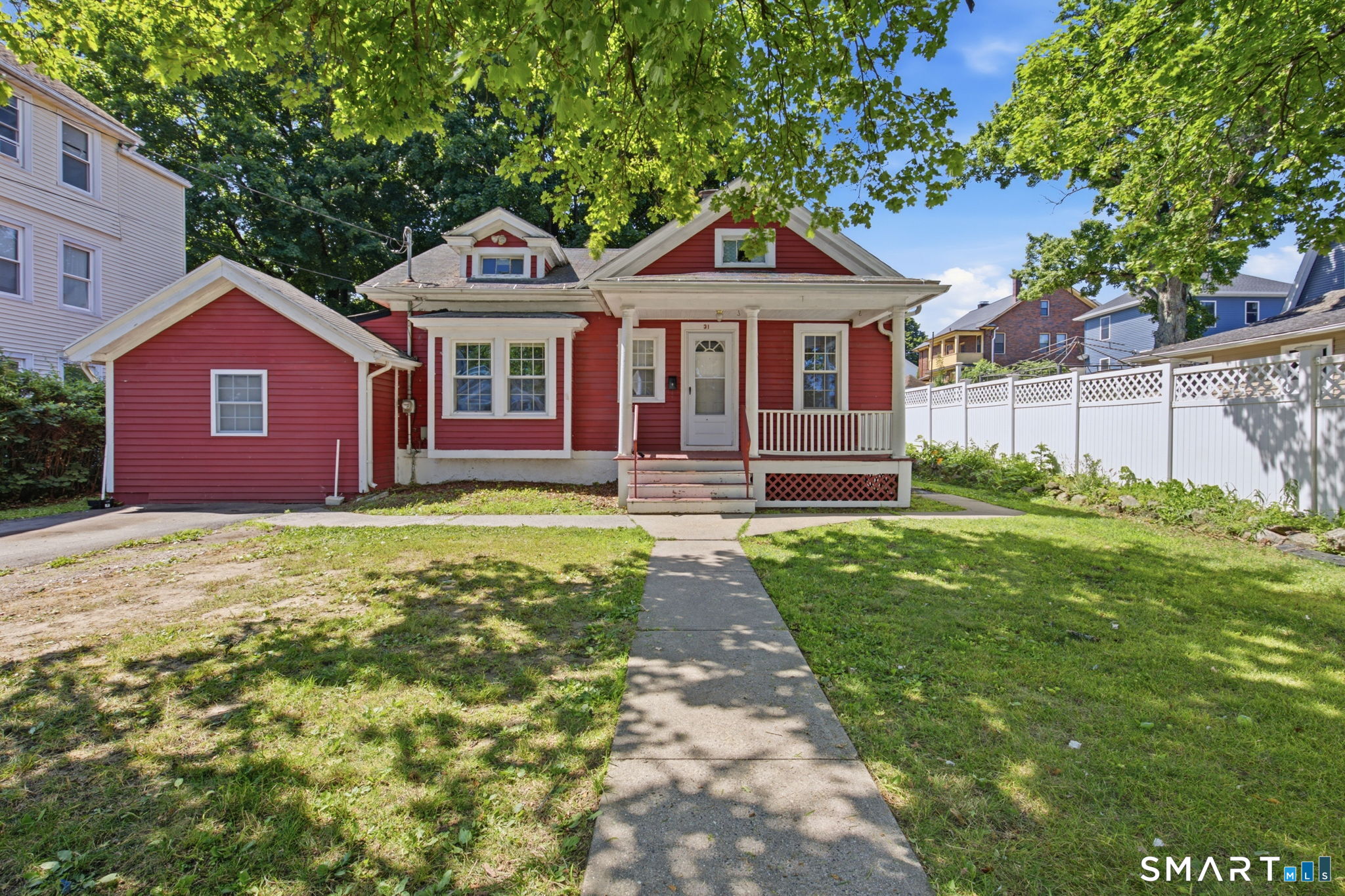 31 Amaryllis Avenue Waterbury CT 06710