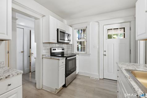 31 Amaryllis Avenue Waterbury CT 06710