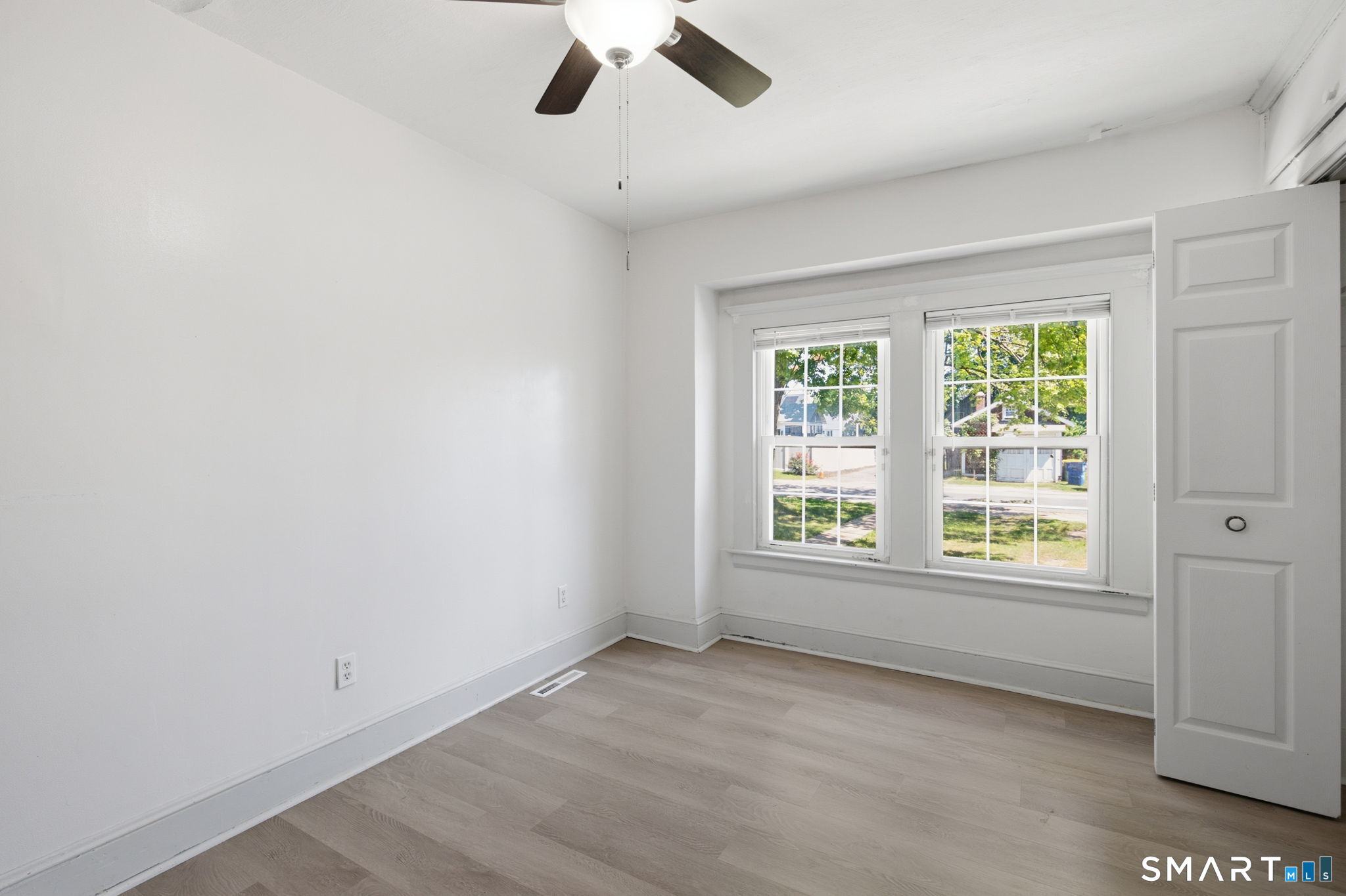 31 Amaryllis Avenue Waterbury CT 06710