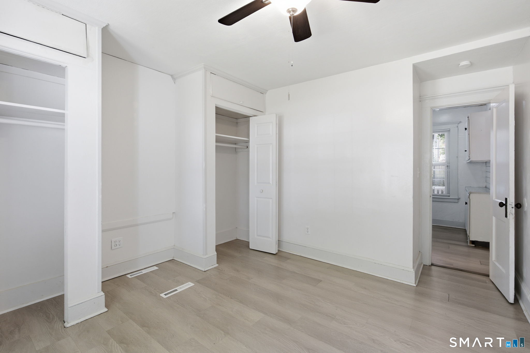31 Amaryllis Avenue Waterbury CT 06710