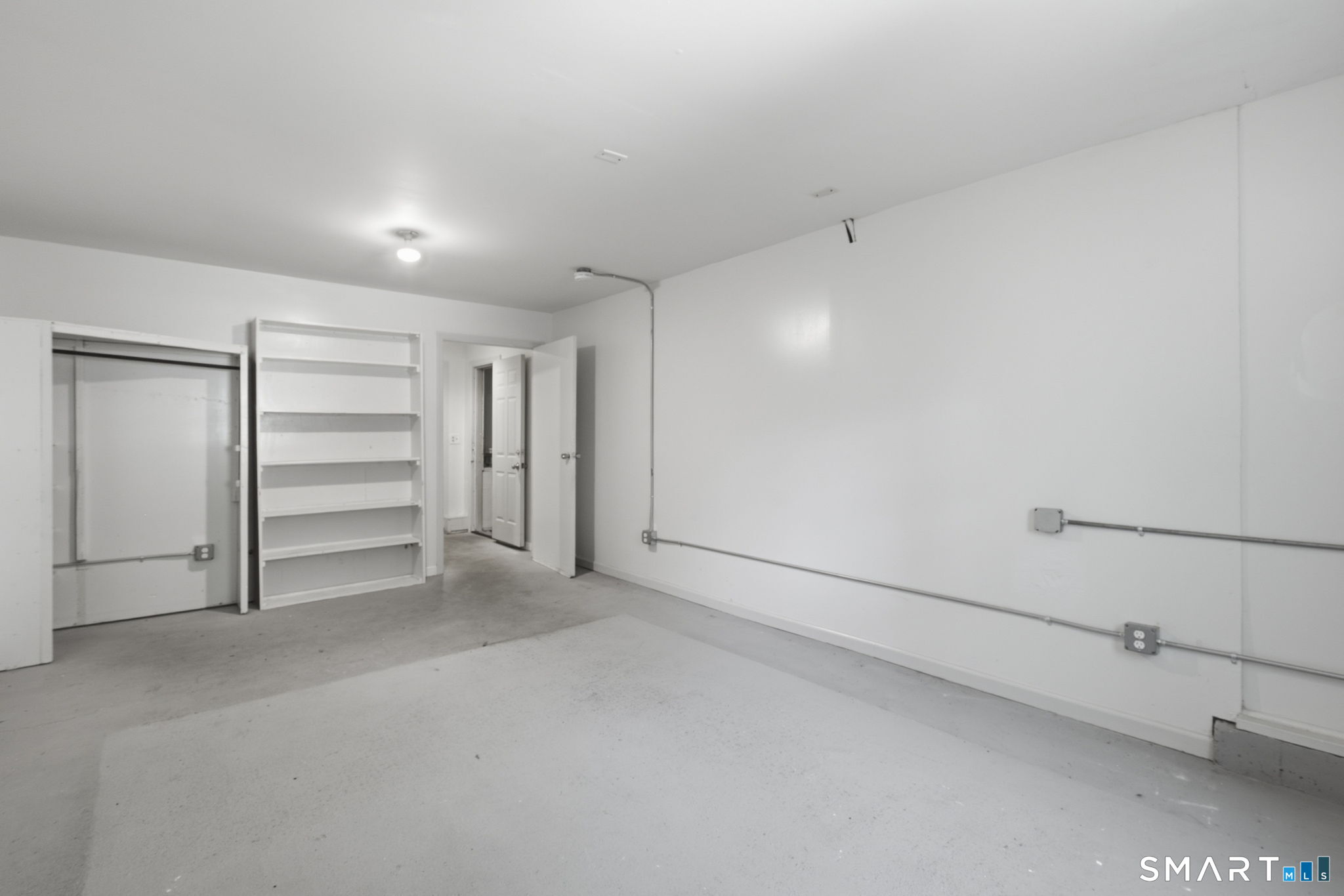 31 Amaryllis Avenue Waterbury CT 06710