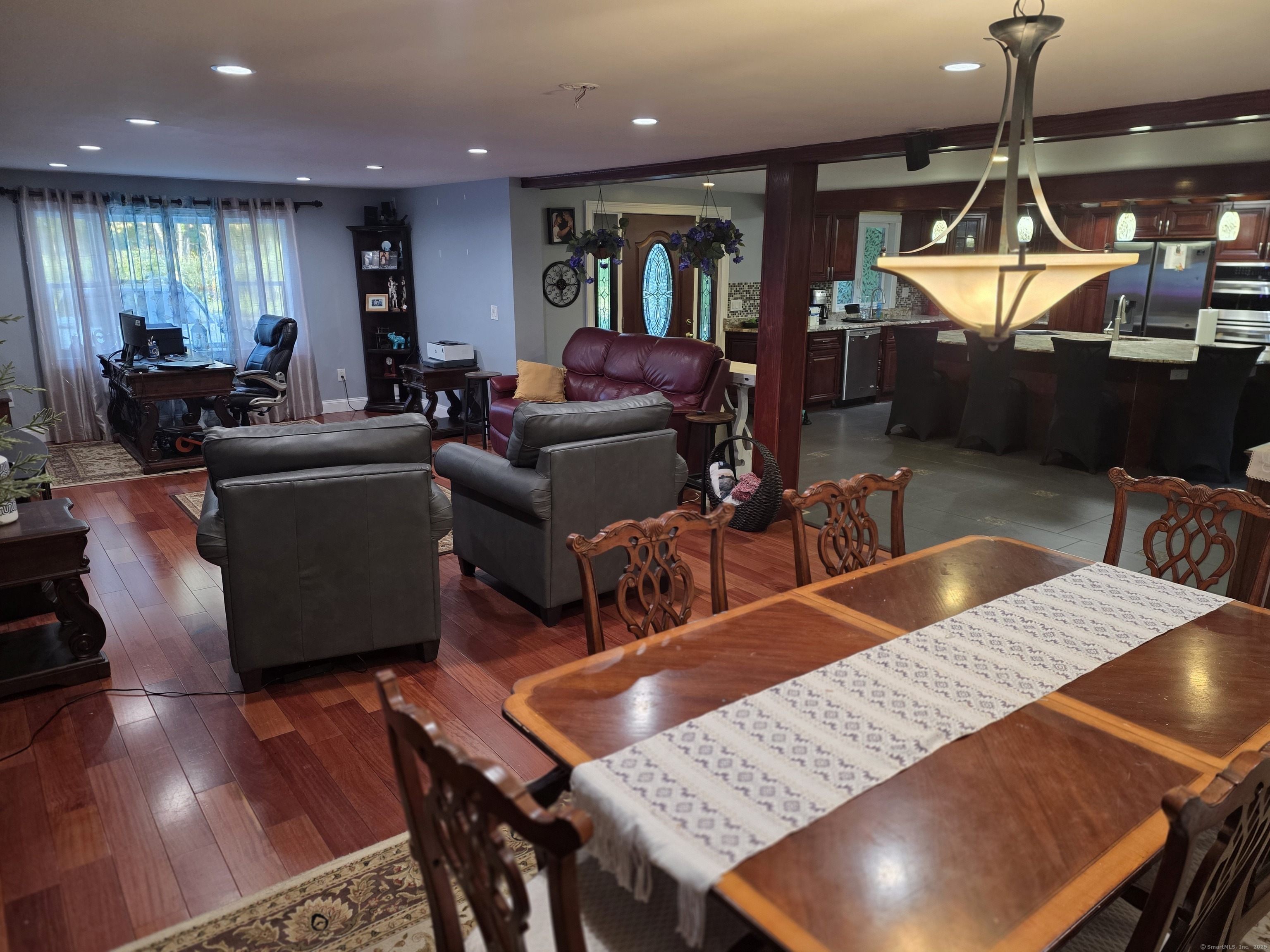 913 Pleasant Valley Road South Windsor CT 06074