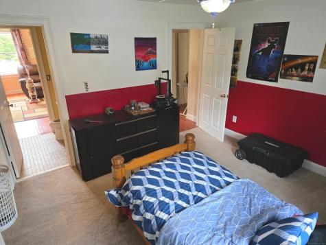913 Pleasant Valley Road South Windsor CT 06074