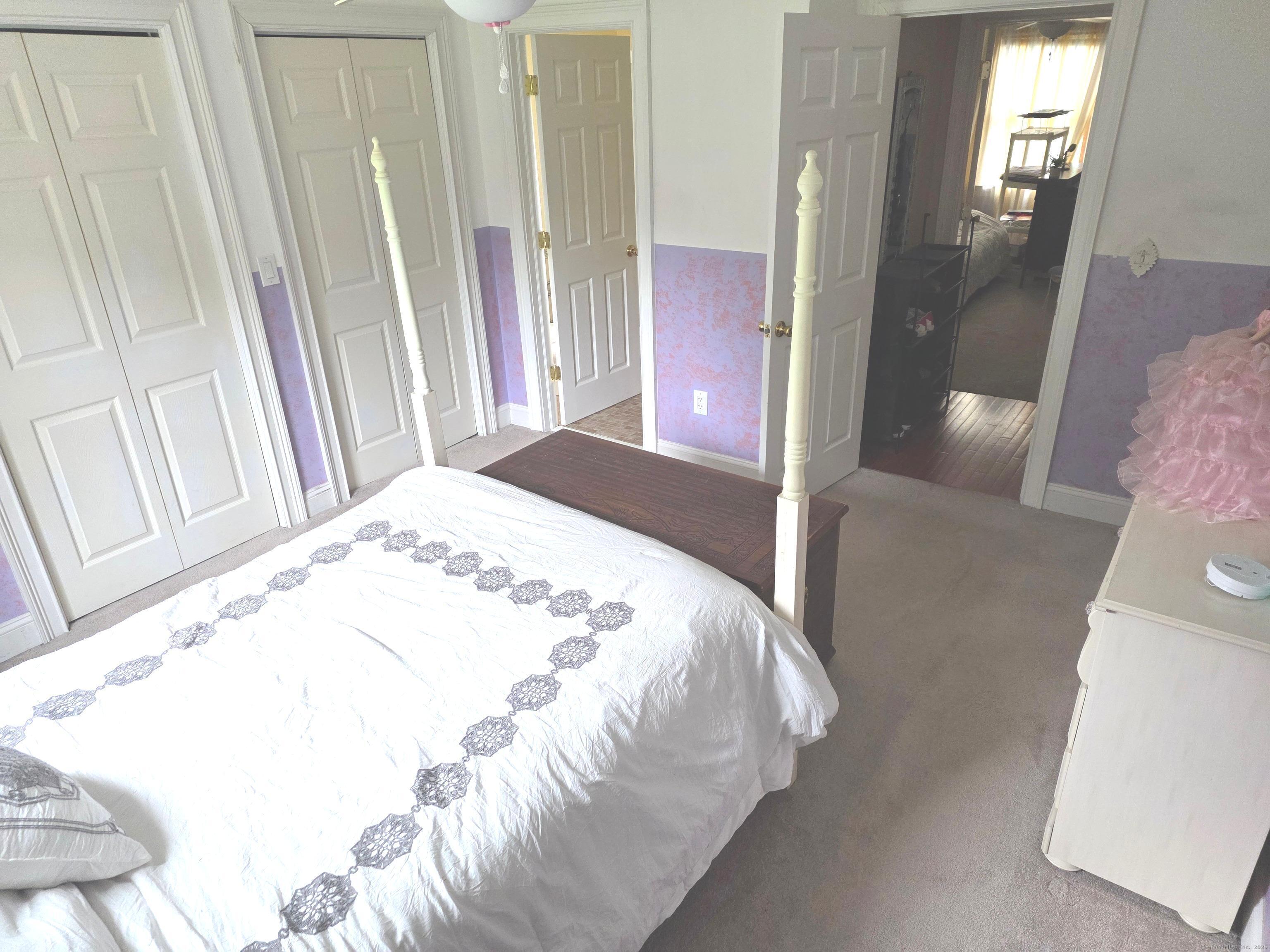 913 Pleasant Valley Road South Windsor CT 06074