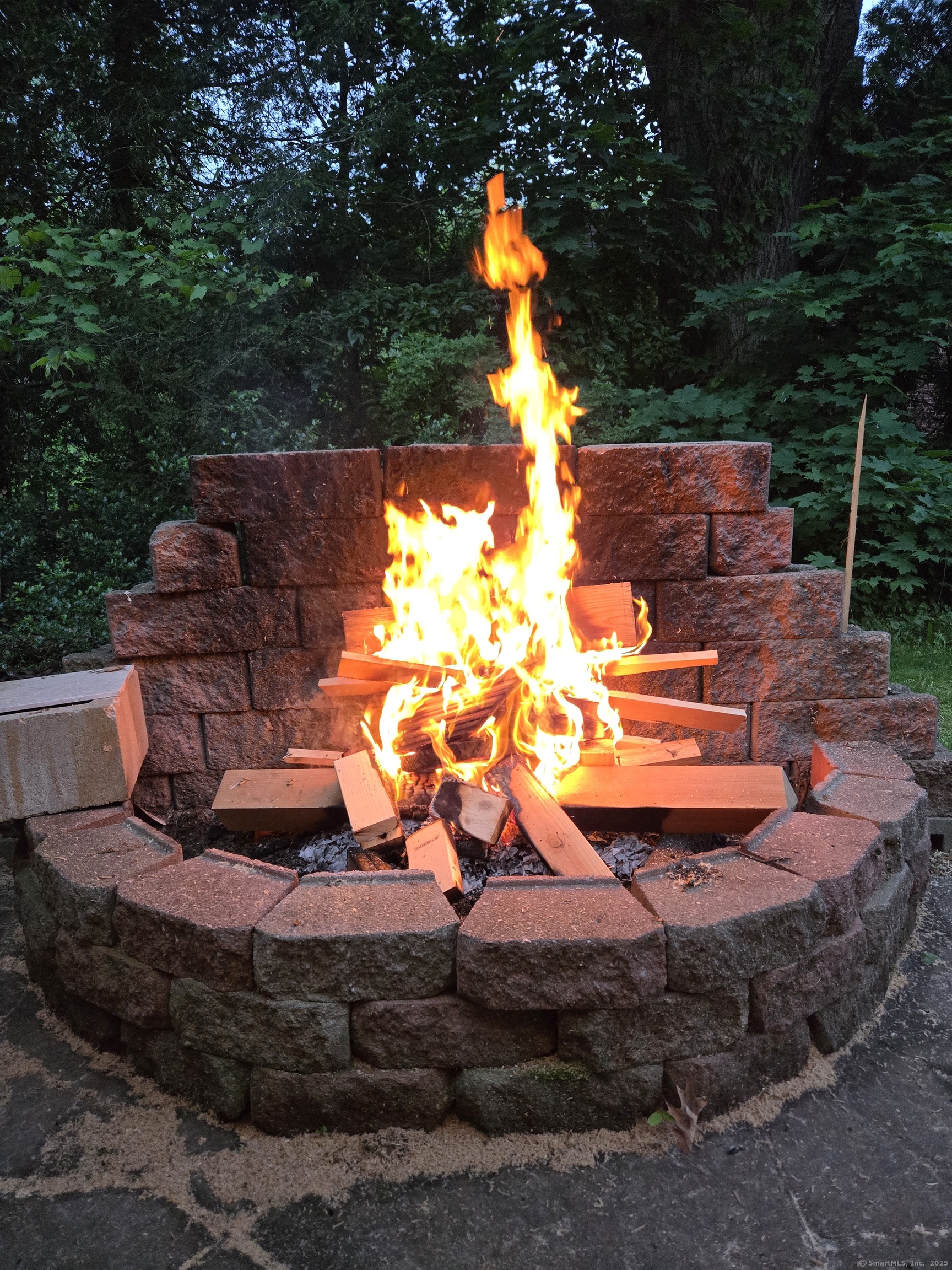 913 Pleasant Valley Road South Windsor CT 06074