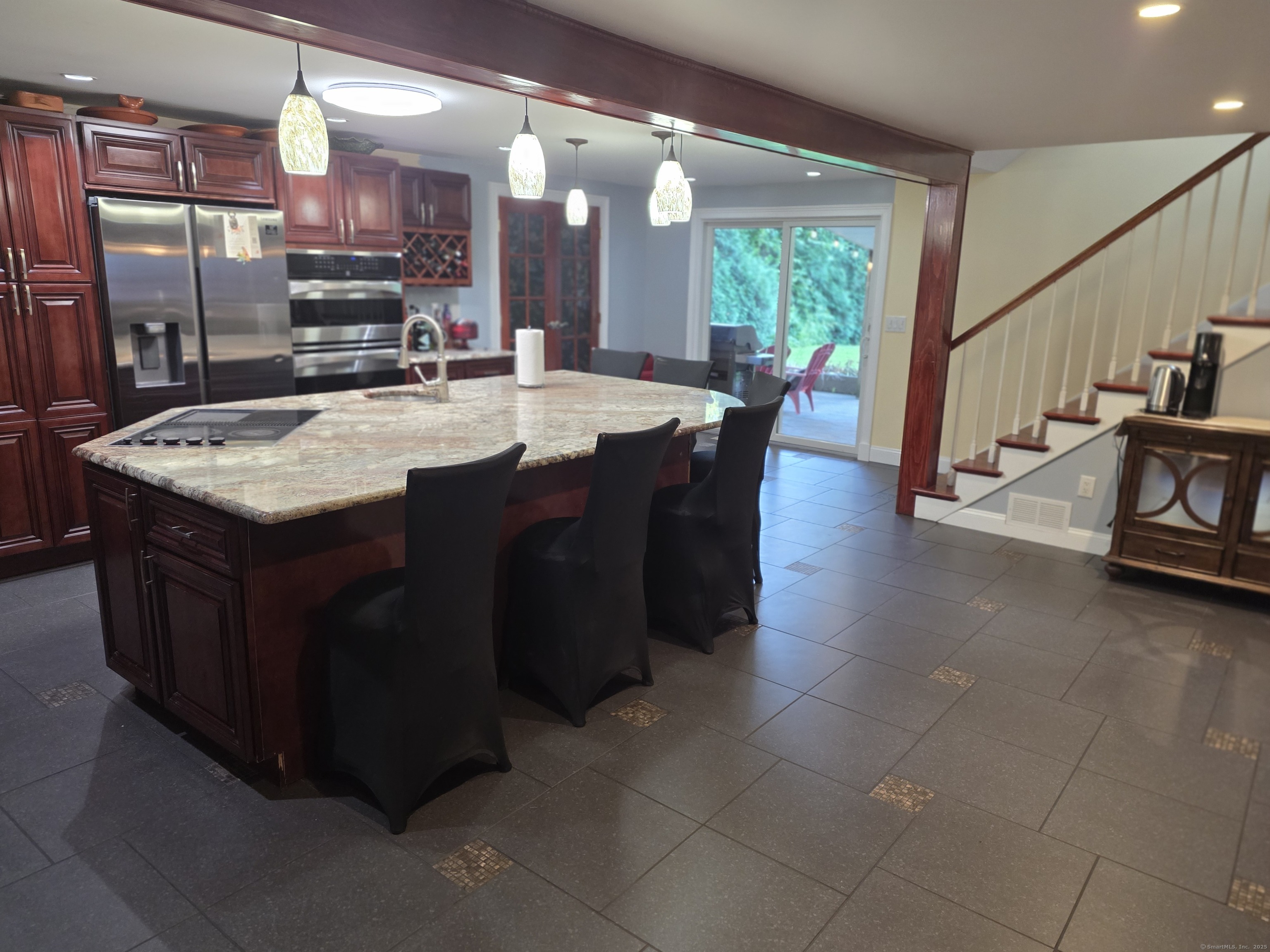 913 Pleasant Valley Road South Windsor CT 06074