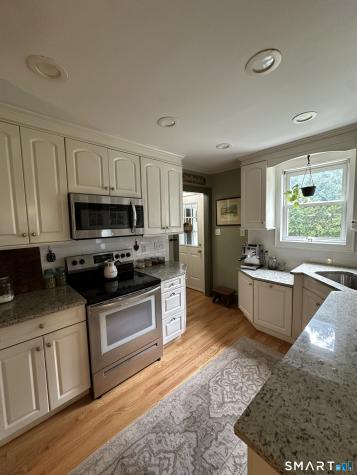 105 Walnut Street Seymour CT 06483