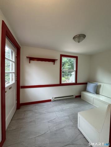105 Walnut Street Seymour CT 06483