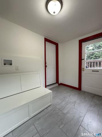 105 Walnut Street Seymour CT 06483