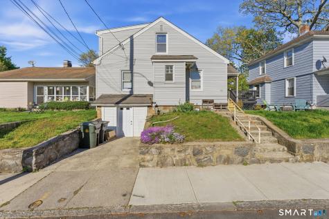 59 Raymond Street New London CT 06320