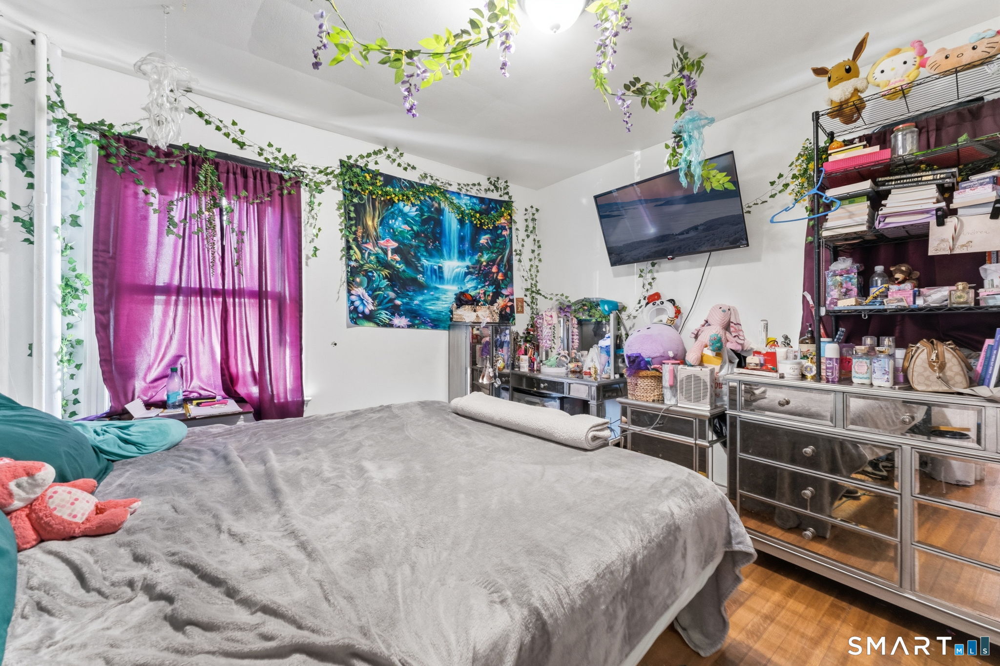 59 Raymond Street New London CT 06320