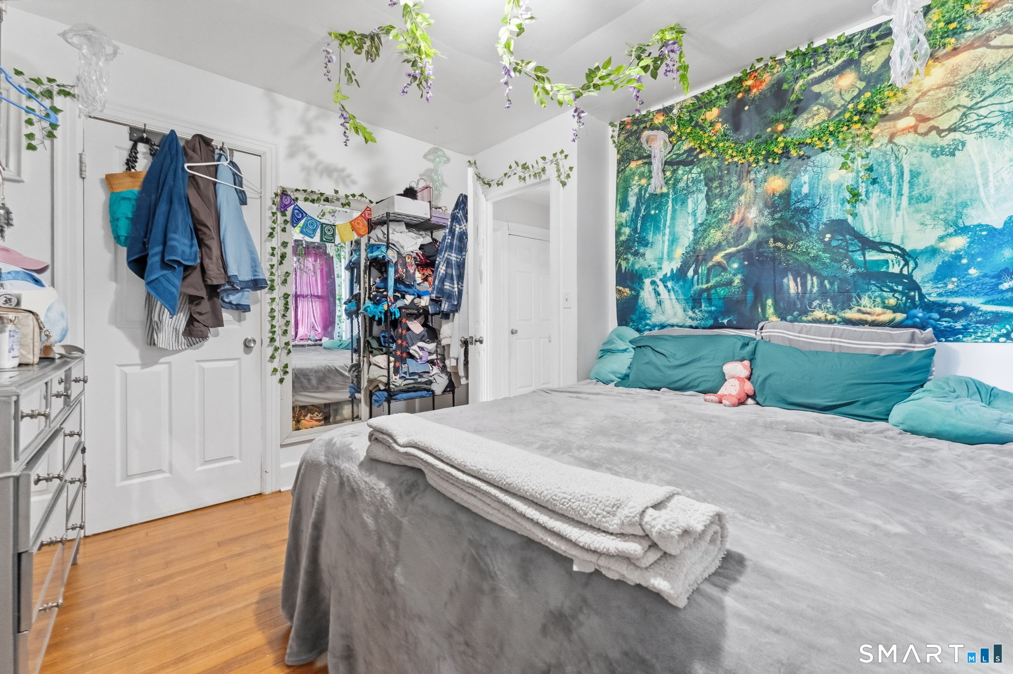 59 Raymond Street New London CT 06320